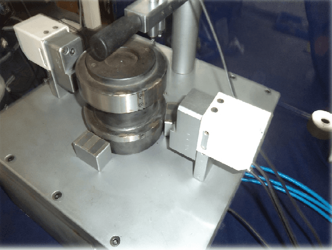 Multi Gauge Probe Assembly